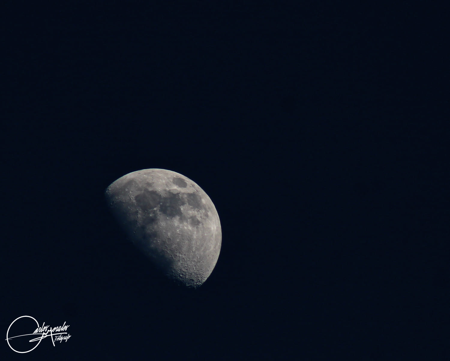 La serenidad de la luna creciente
